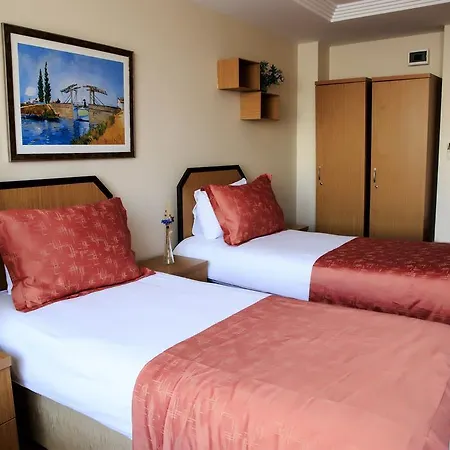 Anka Business Park كينالي